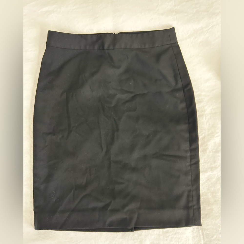 Banana Republic Midi Skirt- Black